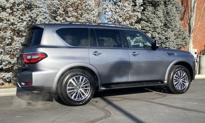 2023 Nissan Armada SL