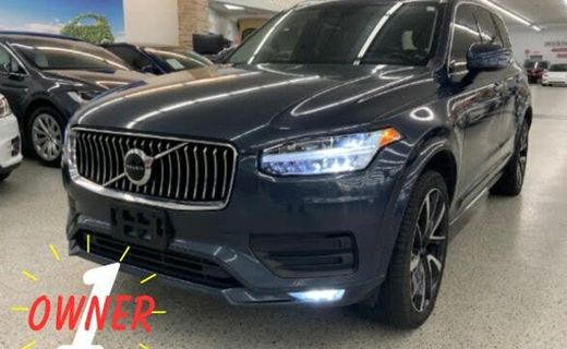 2020 Volvo XC90 Momentum