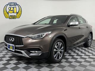 2017 Infiniti QX30 Premium