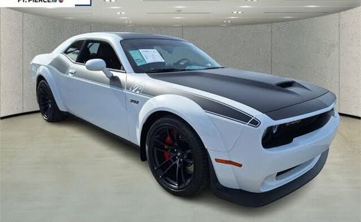 2022 Dodge Challenger