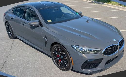 2021 BMW M8