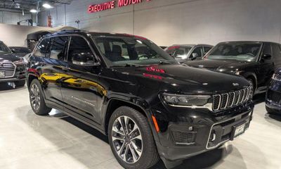 2023 Jeep Grand Cherokee Overland