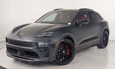 2026 Porsche Macan GTS Electric