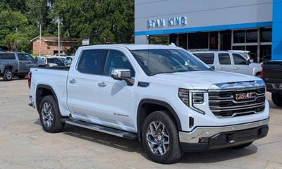 2026 GMC Sierra SLT
