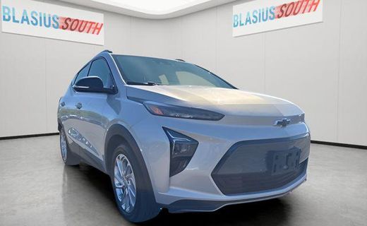 2023 Chevrolet Bolt EUV LT