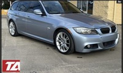 2011 BMW 328I xDrive Sports Wagon