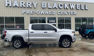 2019 Chevrolet Silverado Custom