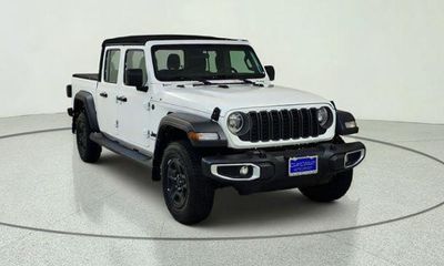 2024 Jeep Gladiator Sport