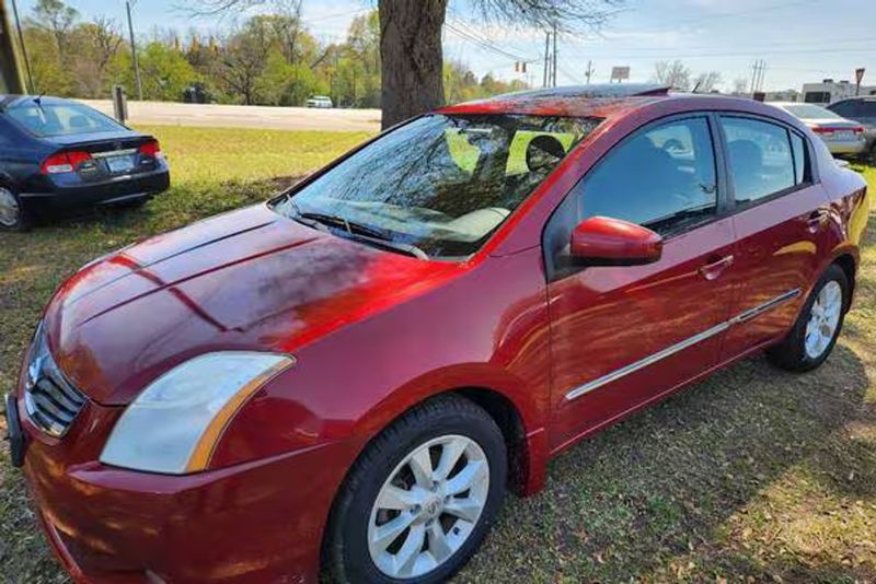 2011 Nissan Sentra — a typically priced live listing