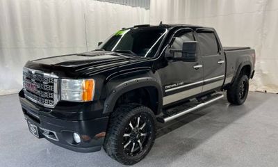 2011 GMC Sierra Denali