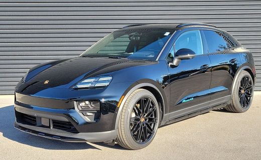 2026 Porsche Macan 4S