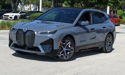 2024 BMW IX XDRIVE50