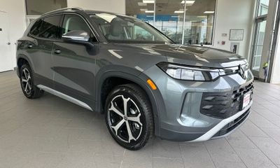 2026 Volkswagen Tiguan 4MOTION SE