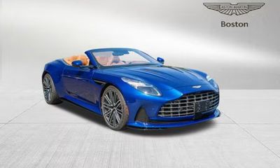 2025 Aston Martin DB12 Convertible
