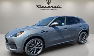 2026 Maserati Grecale Modena S TBC