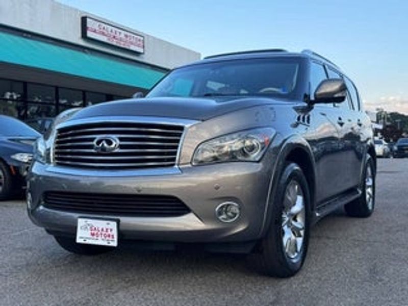 2014 Infiniti QX80 — a typically priced live listing