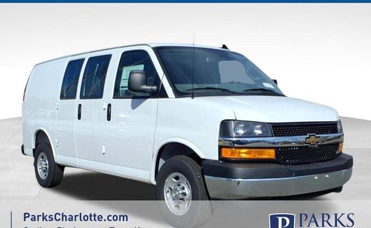 2025 Chevrolet Express EXT