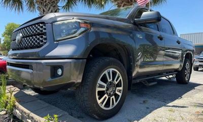 2019 Toyota Tundra SR5 Grade