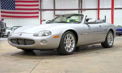 2001 Jaguar XK XKR