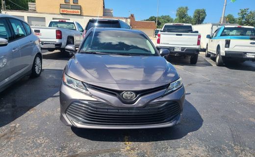 2020 Toyota Camry LE
