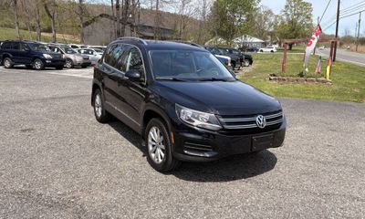 2017 Volkswagen Tiguan 4MOTION Wolfsburg