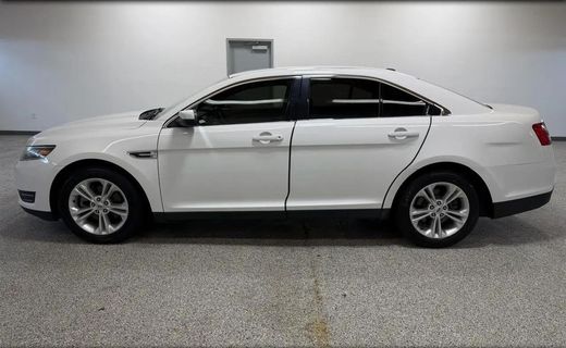 2016 Ford Taurus SEL