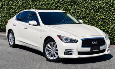 2016 Infiniti Q50 Base