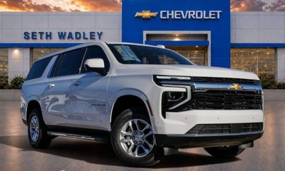 2026 Chevrolet Suburban LS