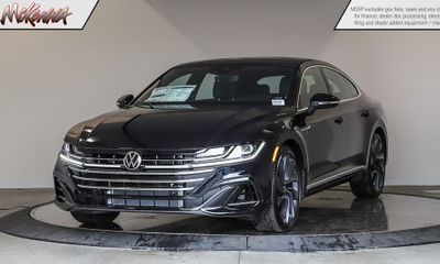 2023 Volkswagen Arteon 4Motion SE R