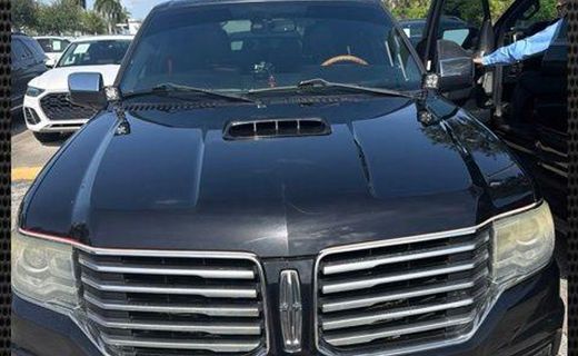 2016 Lincoln Navigator Select
