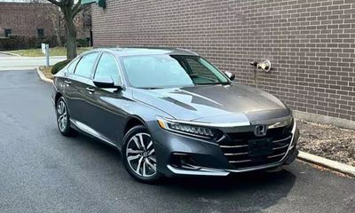 2021 Honda Accord Hybrid EX