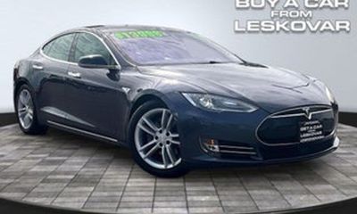 2015 Tesla Model S 85d