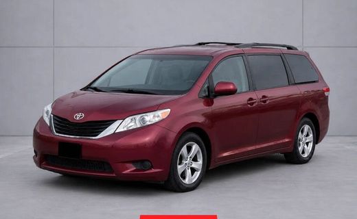 2013 Toyota Sienna LE
