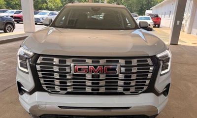 2027 GMC Terrain Denali