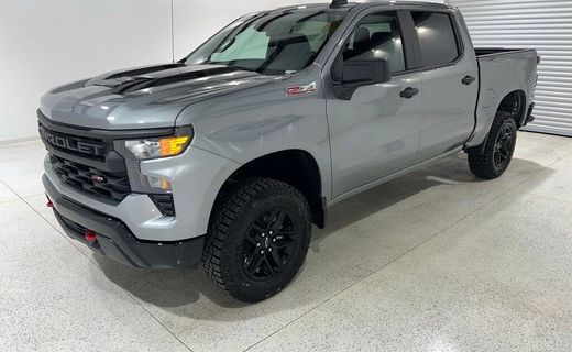 2026 Chevrolet Silverado Trail Boss Custom