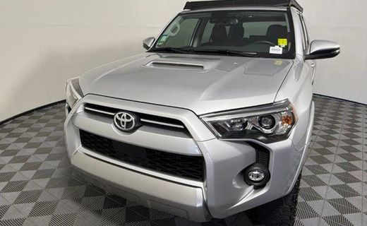 2024 Toyota 4RUNNER TRD Offroad Prem