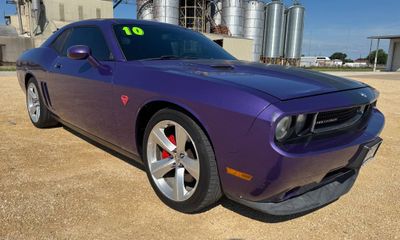 2010 Dodge Challenger SRT8