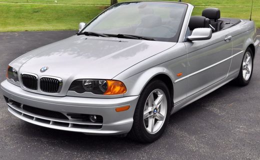 2003 BMW 325CI