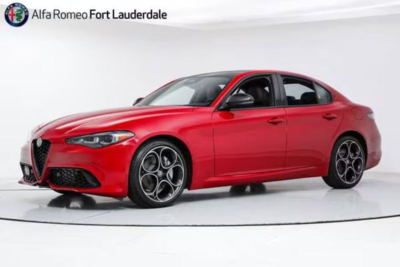 2025 Alfa Romeo Giulia (952) — a typically priced live listing