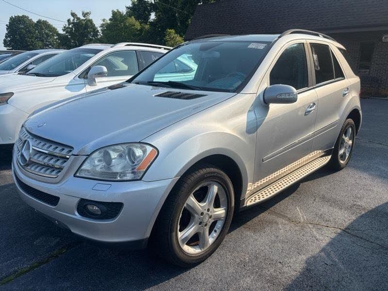 2008 Mercedes-Benz M-Class — a typically priced live listing