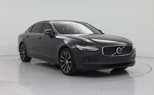 2021 Volvo S90 Momentum