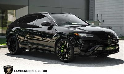 2024 Lamborghini Urus S