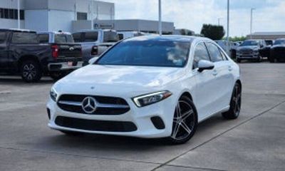 2022 Mercedes-Benz A-Class A220