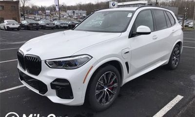 2023 BMW X5 xDrive45e