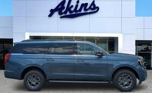 2027 Ford Expedition MAX Active
