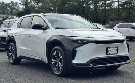 2024 Toyota BZ4X XLE