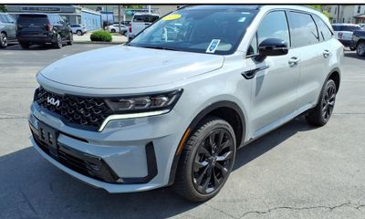 2022 Kia Sorento SX P