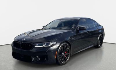 2023 BMW M5