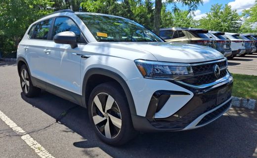 2023 Volkswagen Taos 4MOTION S