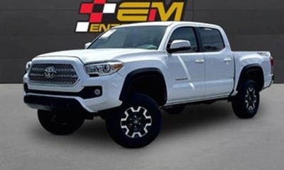 2018 Toyota Tacoma SR SR5 TRD